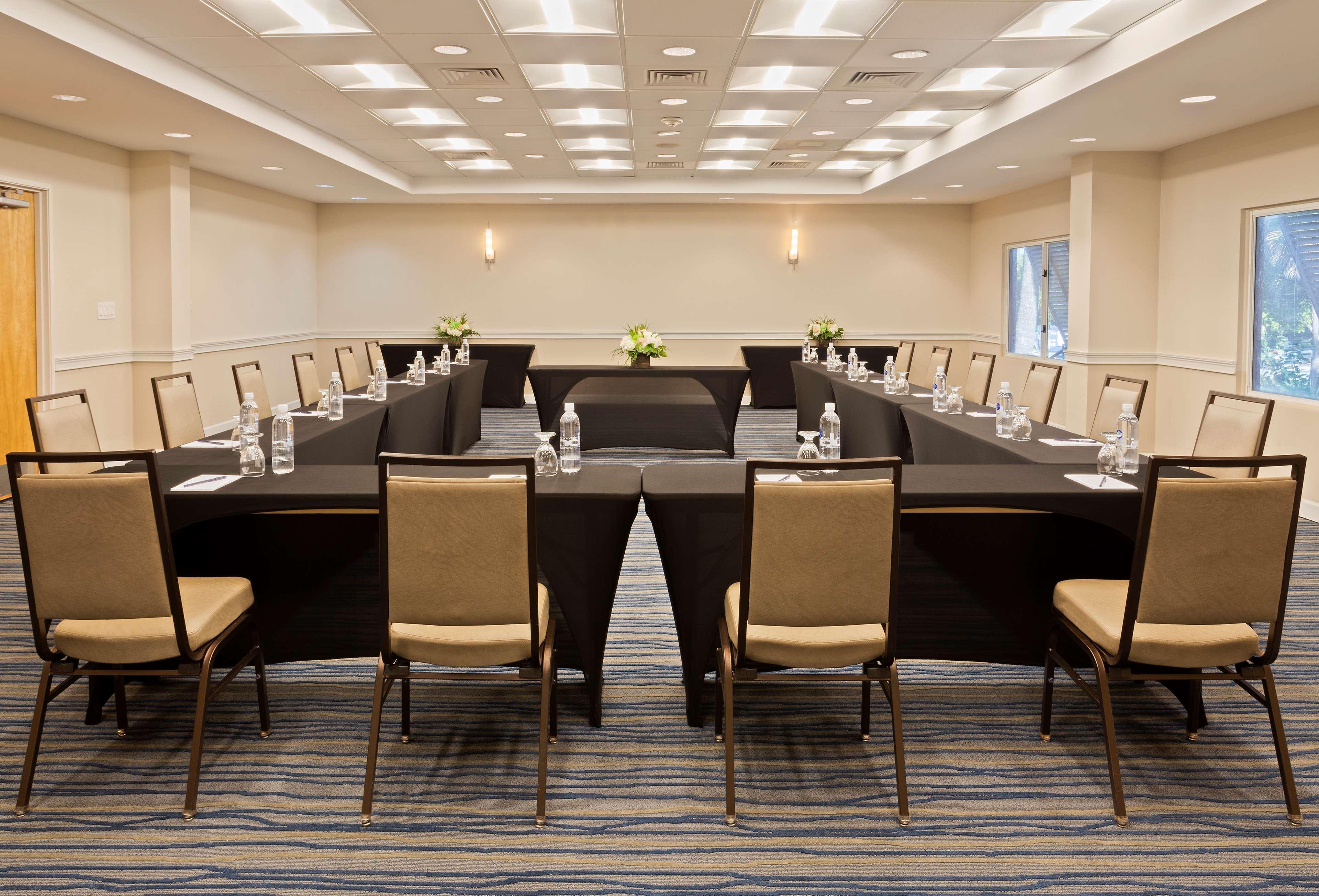 Doubletree By Hilton Grand Key Resort Ки-Уэст Экстерьер фото